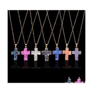 Pendanthalsband Natural Stone Cross Halsband Crystal Healing Point Chakra Gemstone Druzy Crucifix Charm Chain for Women Fashion Je Dhhw6