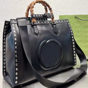 Borse Borse Designer Flower Beach Tote A Grande Celebrità Berra trasparente Black versatile