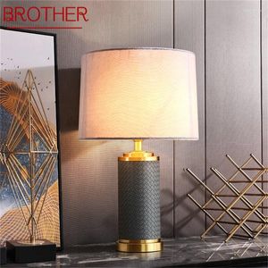 Bordslampor Brother Lamp Brass Desk Light Contemporary Creative LED Decoration for Home Bedroom