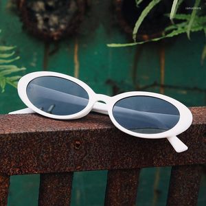 Solglasögon ovala kvinnor modedesigner solglasögon män retro liten ram gafas de sol hombresunglassessunglasses samu22