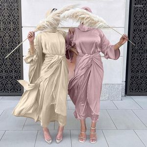 Etniska kläder satin 3st matchande kläder muslimska uppsättningar mode kvinnor öppna abayas kimono cardigan lång inner klänning wrap kjol islamisk dubai