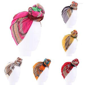 Roupas étnicas Mulheres elegantes Mulheres suaves 3D Flores de algodão Hat de câncer de quimioterapia grãos bonés Caps Headwrap Acessórios para perda de cabelo