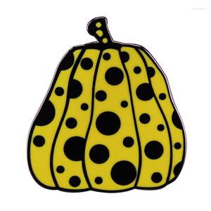 Broschen Yayoi Kusama Kürbis Emaille Pin Japanische Künstler Kunst Brosche Abzeichen Polka Dots Modeschmuck Accessoires