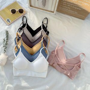 Camisoles Tanki Kobiety push w górę rurka Top Bra Biegle Biełdak Beauty Back Cross Wireless Active Sports Sexy Crop