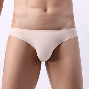 Mutande Slip da uomo Slip di seta di ghiaccio ultra sottile Homme Intimo Calzoncillos Mutandine gay trasparenti Cueca Seamless Plus Size