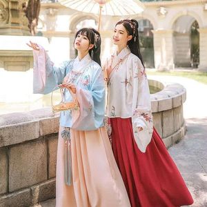 Bühnenkleidung im chinesischen Stil Ming-Kleidung für Frauen, ethnische traditionelle Anzüge, Kleid, Hanfu-Rock und Kimono-Top-Set
