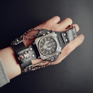 Relógios de pulseira de couro preto de relógios de pulso com punk de pulseira com banda de 50 mm de largura Big Dial Watch Hours for Relogio masculinowristwatches