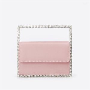 Kvällspåsar Rhinestone Luxury Women Purs och Handbags Bag Porm Clutch Designer Party