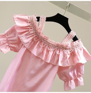 Kvinnors blusar Heavy Industry Beads Lace Doll Shirt Woamn 2023 Summer Short Sleeve Ruffled Off Shoulder Solid Color Chiffon Tops