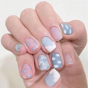 False Nails 24pcs Valentine's Day Love Heart Short Square French Blue Pink Clouds Gold Edge Bear Full Cover Detachable Nail Tips