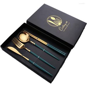 Servis uppsättningar 4st rostfritt stål silvervaror Flatvaror Set Steak Knife Fork Spoon Chopsticks Present Box Camping Cuter Western Dinner