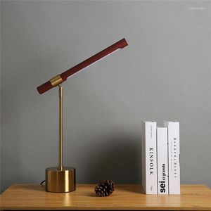 Tischlampen Nordischer Stil Einfache kleine moderne Designe Holz faltbare Schlafzimmer Schreibtischlampe Kreative romantische Dekoration Lichter