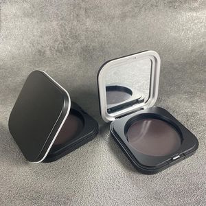 Pennelli per trucco Scatola per fondotinta Portatile Nero opaco Vuota Magnetica Cosmetici Tavolozza Polvere ad alta luce Compatta Fard fai da te con SpecchioMakeup