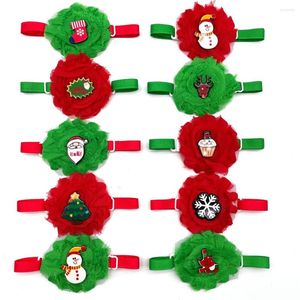 Abbigliamento per cani 50/100 pezzi Natale Pet Cat Accessori per toelettatura Piccoli papillon per cani Fiori rossi verdi Cravatte Snow Deer Fornitore