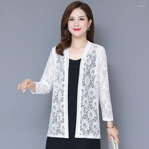 Bluzki damskie Kobiety seksowne kwiatowe luźne szale Kimono Cardigan Duży rozmiar 5xl boho koronkowe topy kurtka pusta letnia bluzka cienkie białe biuro