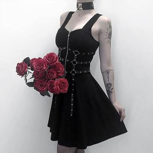 Sıradan Elbiseler Goth Punk Seksi Dans Kulübü Partisi Fermuarı Kısa Süsanlar Spagetti Straps Bir çizgi patchwork zarif elbise grunge kostüm elbisesi