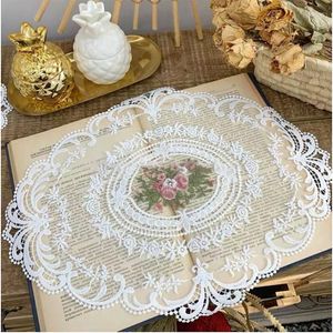 Table Cloth Modern White Lace Embroidery Tablecloth Square Tea Cover Mat Placemat Kitchen Party Home Dining Wedding Decor