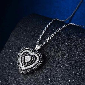 Pendant Necklaces YPAY 2023 Black & White CZ Stones Heart Shape Pendent Necklace Evening Dress Accessories Versatile Design Trendy Women Jew