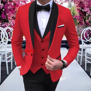 Męskie garnitury Blazers Costume Czerwone męskie z czarnym szalonym imprezą klapową Slim Fit Tuxedos Suit na ślub 3 komputery (kamizelka spodni)