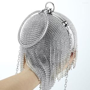 Kvällspåsar 2023 Fashion Mini Tassels Clutch Bag Ladies Ring Handväska Kopplingar Sliver Diamanter Rhinestone Round Ball For Women