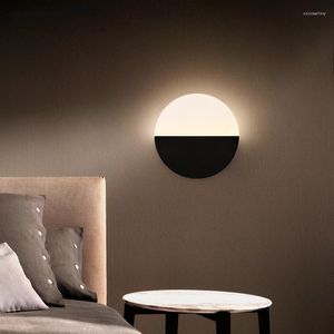 Lampy ścienne lampa akrylowa okrągła biała czarna LED Montowana światło do sypialni łazienka w salonie schodami korytarza AC85-265V