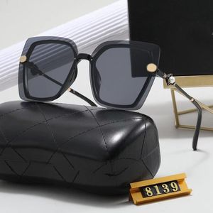 Hot Designer Sunglasses For Women Mens sun glasses Fashion Square Lady Eyewerar uv400 Protection Lens Come With box