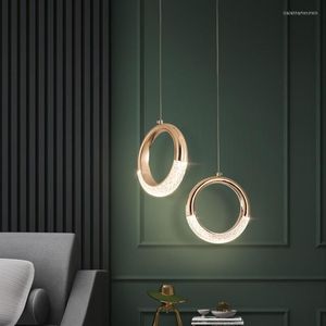 Lampade a sospensione Moderne semplici luci da comodino Ristorante Designer Led Divano Scale Decorazioni sospese per la casa