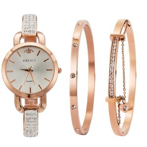 Wristwatches 2023 Retro Diamond Inner Small Dial Ladies Watch Simple And Exquisite Peach Heart Pendant Bracelet Female Set