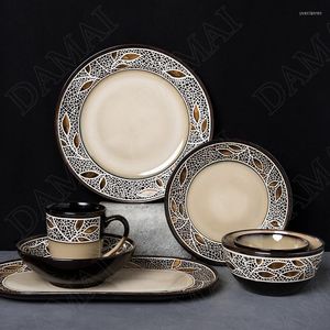 Piatti Set di piatti in ceramica dipinta Retro Decorativo piatto di bistecca occidentale Tavolo da pranzo in rilievo Portata principale Set e piatti per la cena