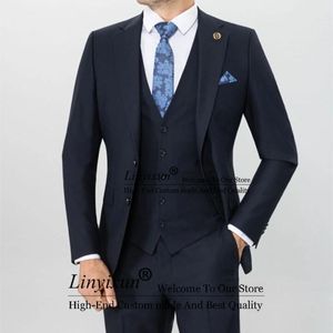 Garnitury męskie Blazery formalne granatowe szczupły dla mężczyzn szczyt lapel ślubny Tuxedos 3 -częściowy zestaw biurowy biuro Blazer strój hom hom hom