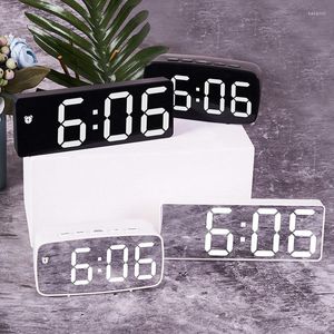 ساعة الجدول LED المرآة الرقمية على مدار الساعة بطارية الجهاز