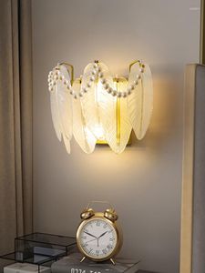 Wandlampen Lampe Licht Luxus Hauptschlafzimmer Nachttisch Wohnzimmer Hintergrund Moderne einfache Perle Feder Glas Französisch