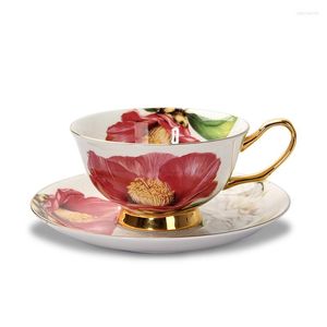 Filiżanki spodki ceramiczny zestaw do kawy kuchenne naczynie stołowe naczynia trumny naczynia do mlecznej wód herbaty za pomocą kwiatu gotowe