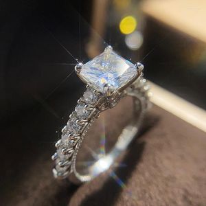 Fedi nuziali CAOSHI Classic 4 Solitaire Princess Cut Cubic Zirconia per donna Accessori eleganti Gioielli per anniversario