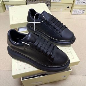 Mode män sko designer kvinnor läder snörning plattform överdimensionerad sula sneakers vita svarta män kvinnor lyx sammet mocka casual skor 35-45 hm8nj000001