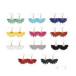 Dangle Chandelier 3.5X3Cm Fashion Flower Leather Earrings For Women Candy Color Cute Fan Shaped Girls Party Wedding Jewelry Christ Dheyc