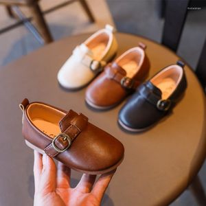 Sapatos planos Little Kids Leather for Boys Girls Classic Infantil Wedding Wedding Black Brown bege elegante outono 21-30