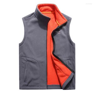 Giubbotti da caccia Taglie forti S-5XL Gilet in pile Classico Uomo di mezza età e anziani Gilet addensato in velluto Gilet caldo senza maniche Homme