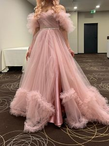Blush Evening Dress Pink Prom Gowns Off the Shoulder Lace-Up Back Sweep Train Runway Gowns
