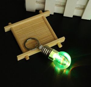 Gadżety na zewnątrz łańcuch klawiszy latarki Zmiana kolorów LED światło LED mini żarówka pochodnia breloczek