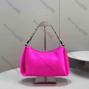 10A Top Tier Quality Designers de luxo 28 cm pequena bolsa Hobo feminina de nylon com zíper bolsa acolchoada bolsa de ombro caixa preta bolsa de strass Hangtag