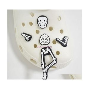 Acessórios para peças de sapatos skl skl skeleton Croc Charms Buttons Buttons Buttons Pins PinCandband Decoração de Crianças Adolescentes Adty Pa Dhyaf