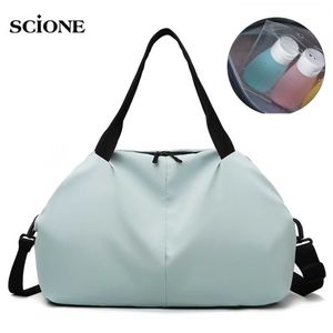 أكياس في الهواء الطلق Women Gym Bag Bag مقاومة للماء يوجا أكياس رياضية رياضية على الكتف سفر تسافر واق من عطلة نهاية الأسبوع الجافة التدريب على اللياقة البدنية XA312A T230129