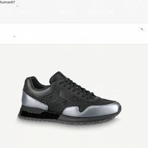 2023 Fashion Casual Woman Men Shoes Luxury Tenis Masculino Shoes äkta läder unisex skor röda sneakers män som kör hm7mj000002