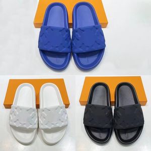 2023 Slippers shoes Waterfront Embossed Mule Rubber Slide white blue orange black olive women falt sandals Designer men leather shoe