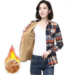 Kvinnors blusar 2023 Autumn Winter Women Classic Plaid Warm Thick Office Lady Lady Shirts Fashion Slim Flannel Blouse