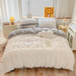 Conjuntos de cama 3/4pcs espessados ​​de inverno quente cor sólida cor de bolha dupla fia bolha leite a veludo tampa de edrete de bico-camas travesseiro de lençóis travesseiros