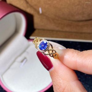 Küme Yüzük Azj Mavi Safir Yüzük 0.85CT 18K Altın Doğal Düzenli Mısır Çiçeği Taş Pırlanta Taş Kadın