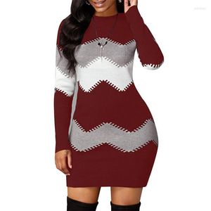 Kvinnors stickor Tees Fashion Sticked Multicolor Top Spring Autumn Wave Randig Casual Long-Sleeve Thin tröja Slim-Fit Christmas Sweaterswo