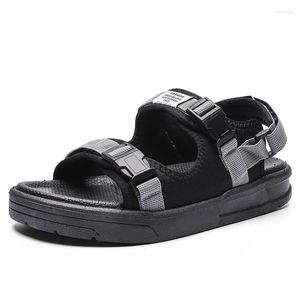 Sandalet vietnum tarzı sandal boyutu48 erkek kayma dirençli plaj ayakkabıları sportif kadınlar yaz spor ayakkabı